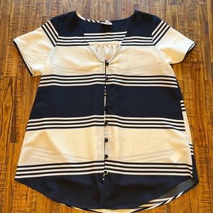 Lularoe shannah size small striped navy and cream with buttons